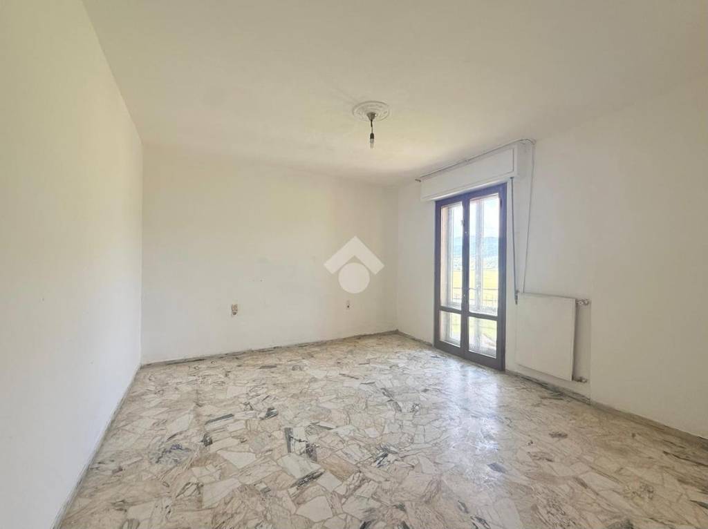 appartamento in vendita a Prato in zona Maliseti