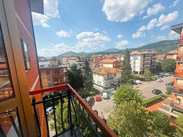 appartamento in vendita a Prato in zona Coiano