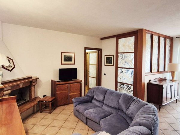 appartamento in vendita a Prato in zona Santa Gonda