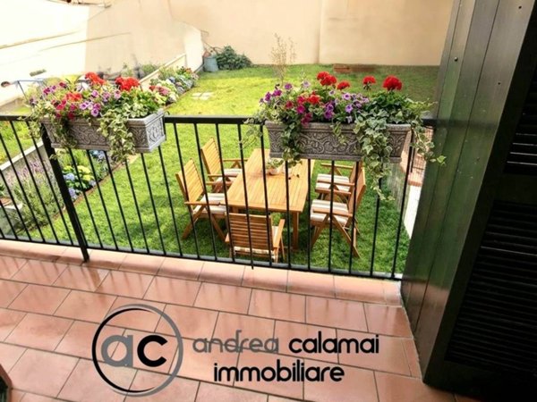 appartamento in vendita a Prato in zona Sant'Ippolito