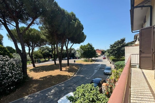 casa indipendente in vendita a Prato in zona La Querce