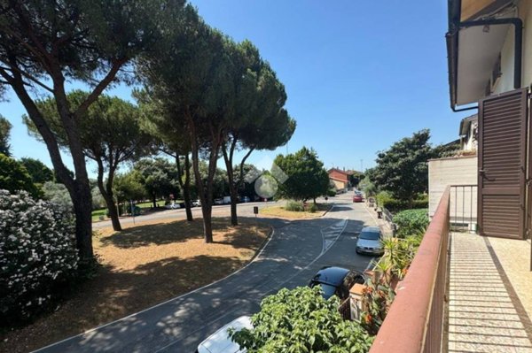 casa indipendente in vendita a Prato in zona La Querce