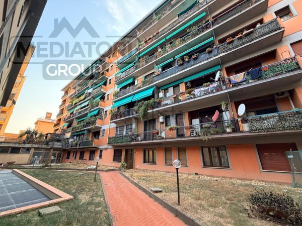 appartamento in vendita a Prato in zona Ponzano