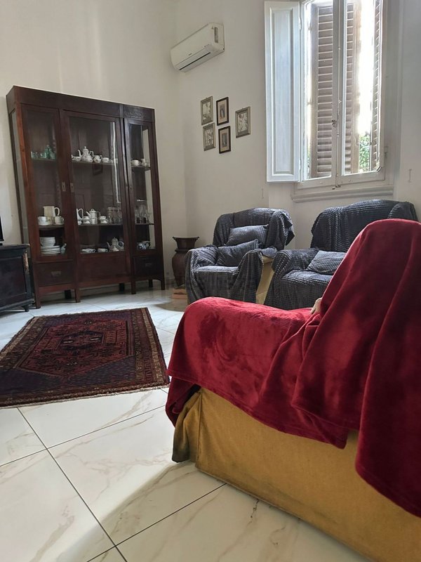 casa indipendente in vendita a Prato in zona Vergaio