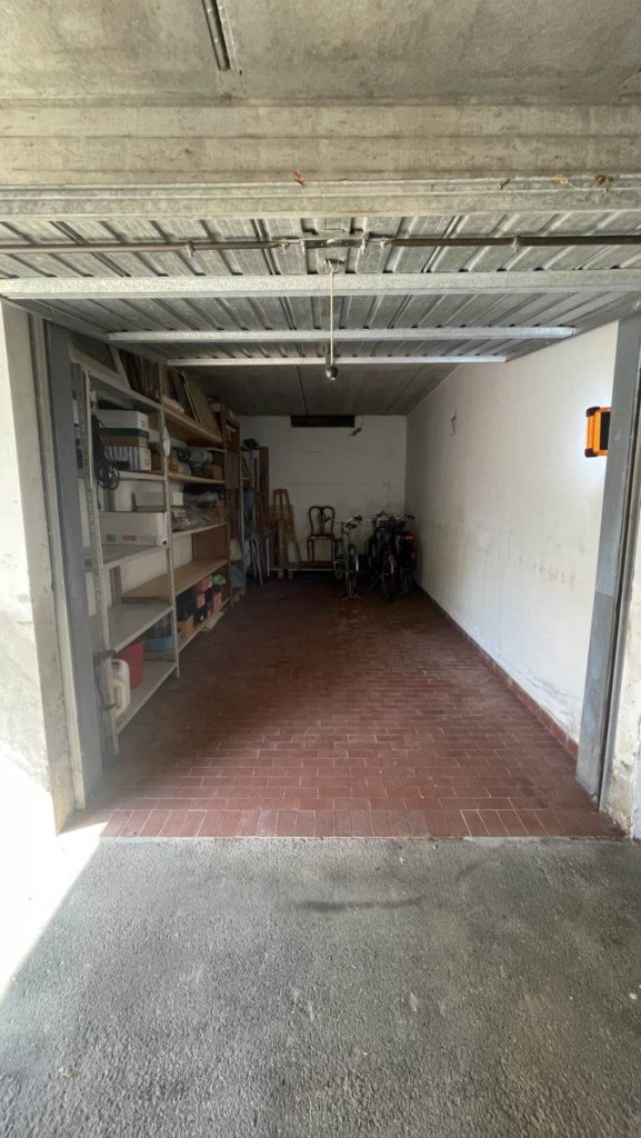 appartamento in vendita a Prato in zona Maliseti