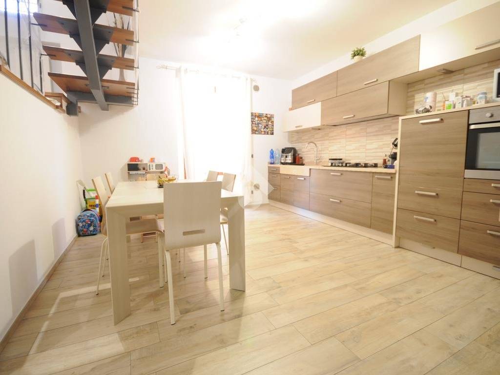 appartamento in vendita a Prato