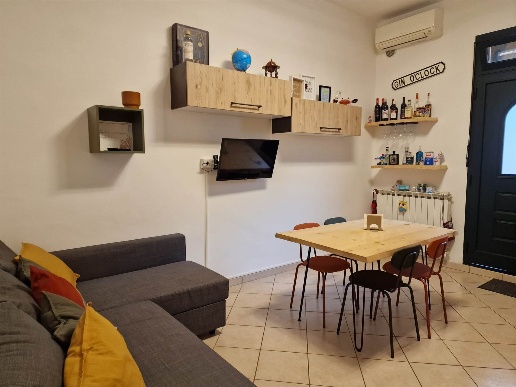 appartamento in vendita a Prato in zona La Macine