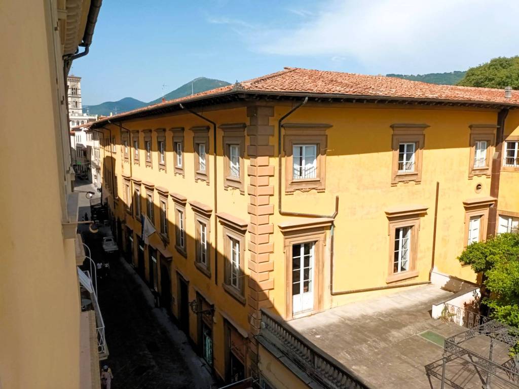 appartamento in vendita a Prato