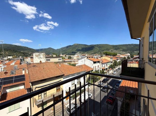 appartamento in vendita a Prato in zona San Martino