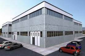 locale commerciale in vendita a Prato in zona Paperino