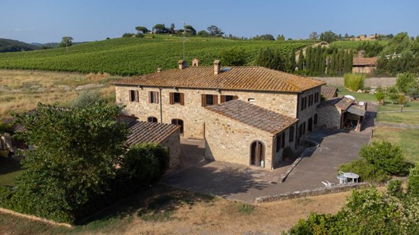 casa indipendente in vendita a Prato in zona Casale