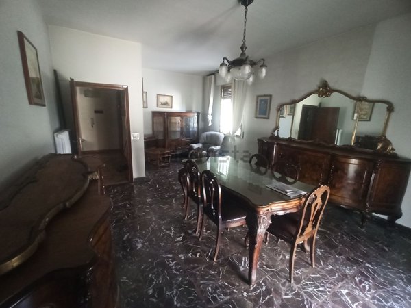 appartamento in vendita a Prato in zona Ponzano