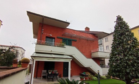 appartamento in vendita a Prato