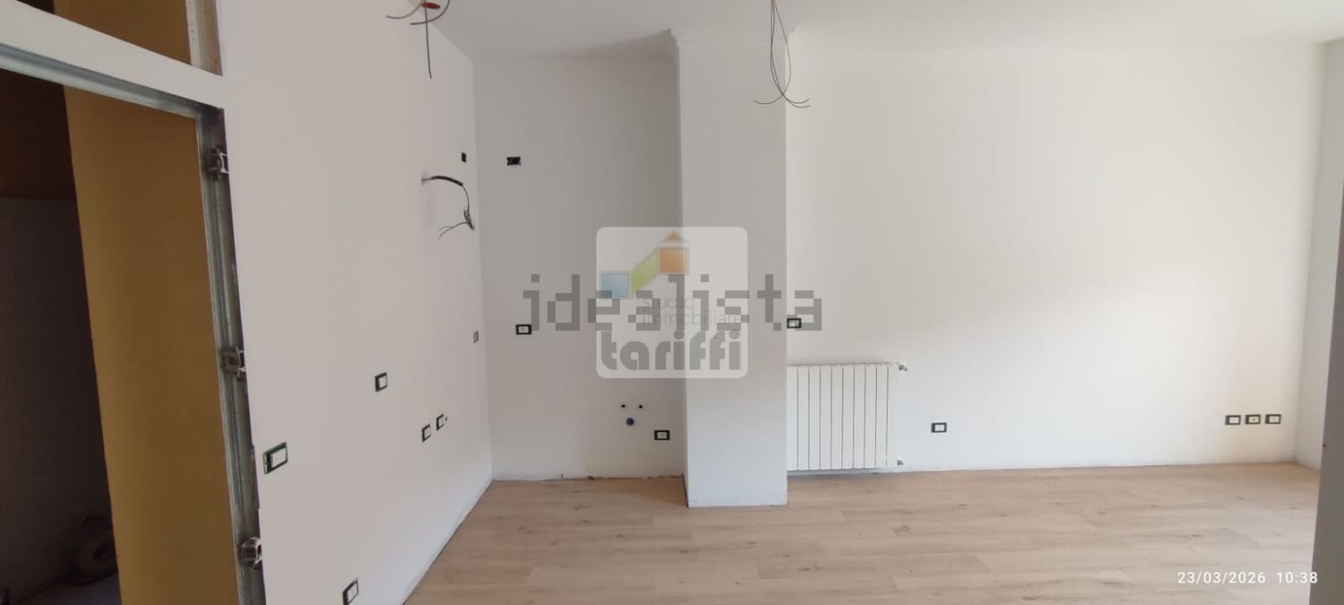 appartamento in vendita a Prato in zona Santa Lucia