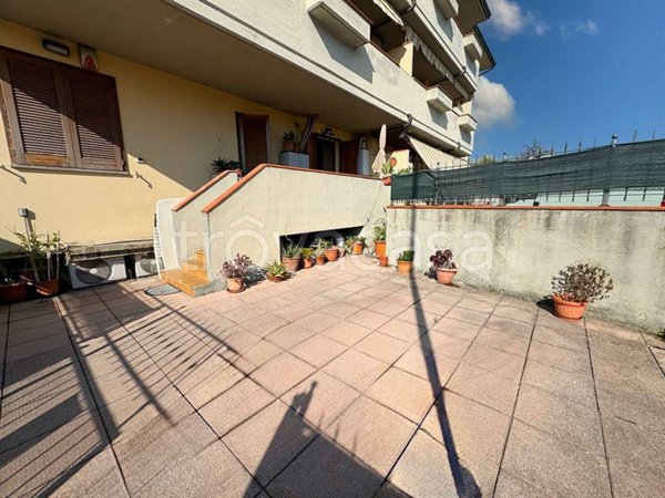 appartamento in vendita a Prato in zona Galciana