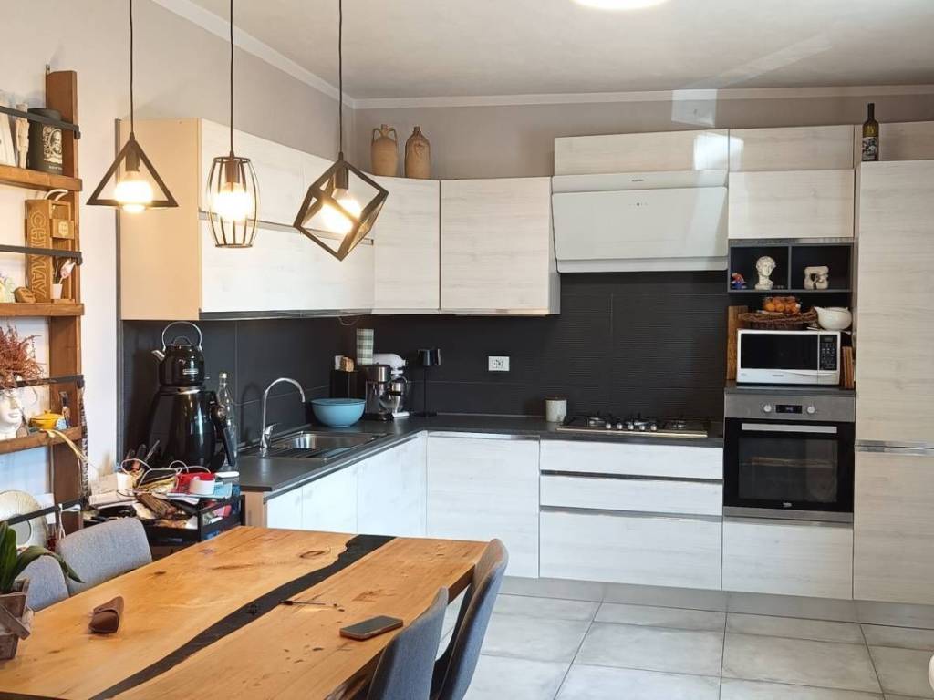 casa indipendente in vendita a Prato in zona Narnali