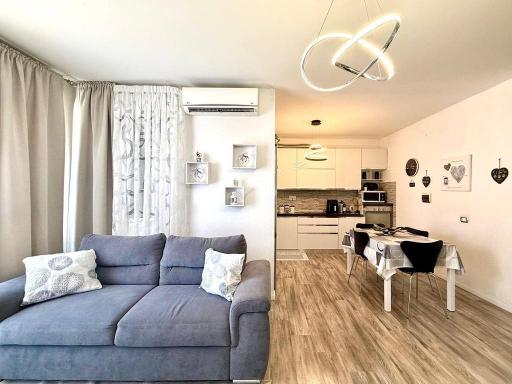 appartamento in vendita a Prato in zona Galciana