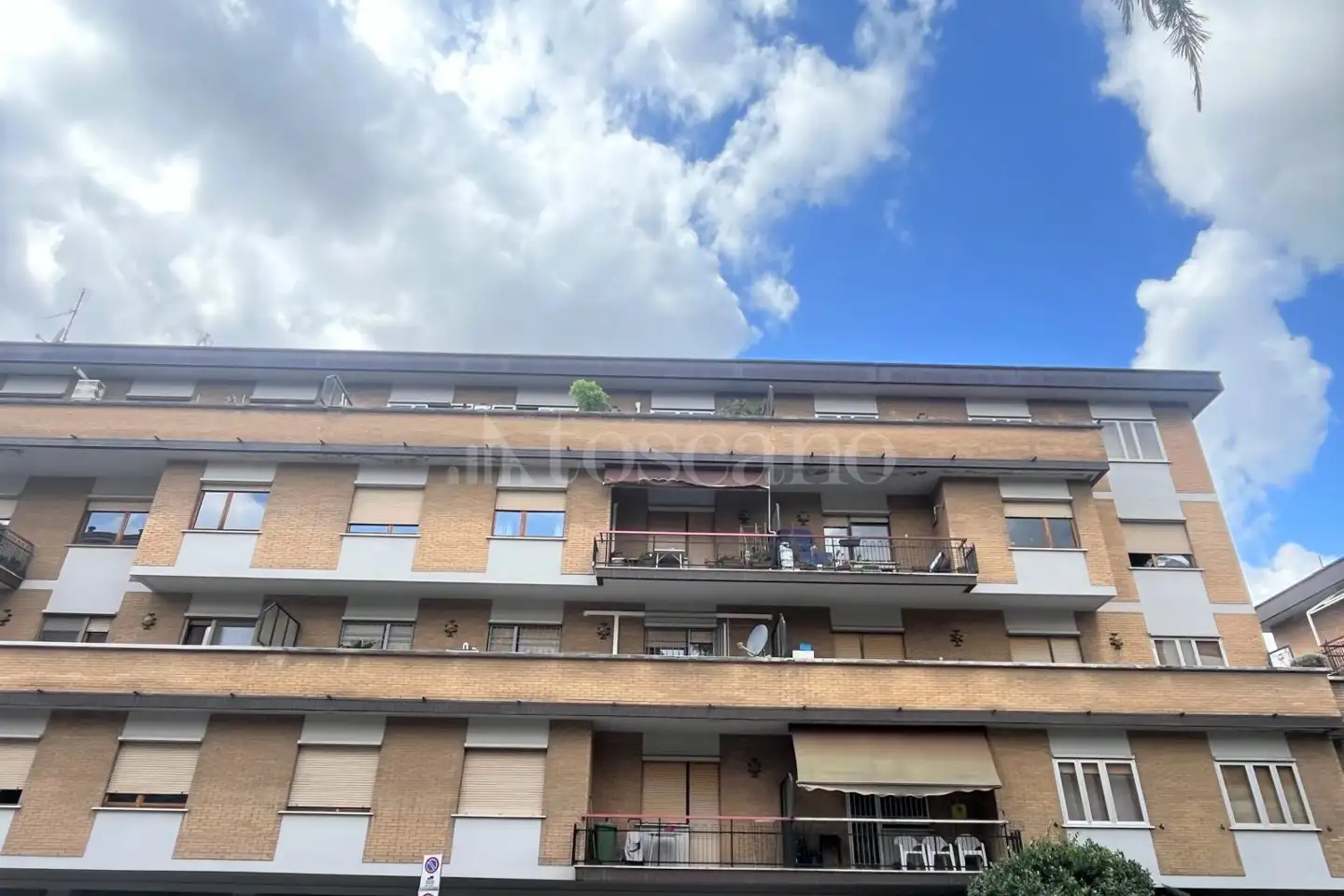 appartamento in vendita a Prato in zona Coiano