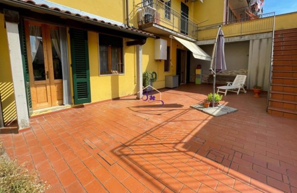 appartamento in vendita a Prato in zona Maliseti