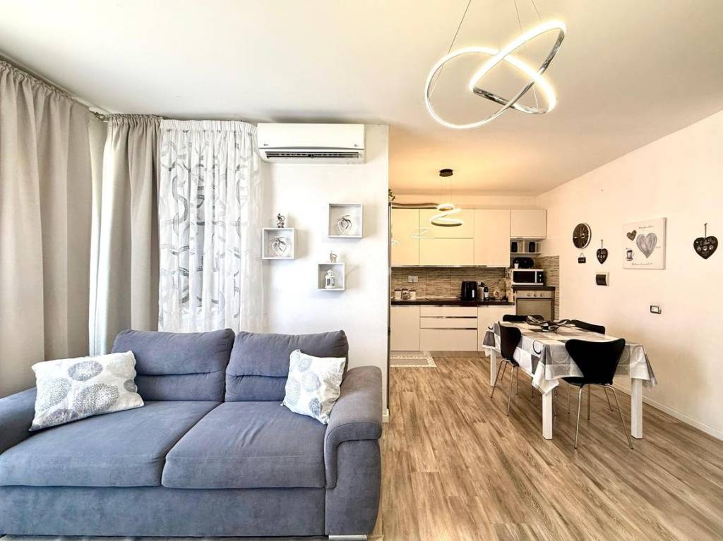 appartamento in vendita a Prato in zona Galciana