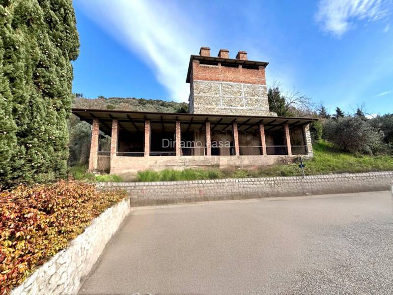 appartamento in vendita a Prato in zona La Querce