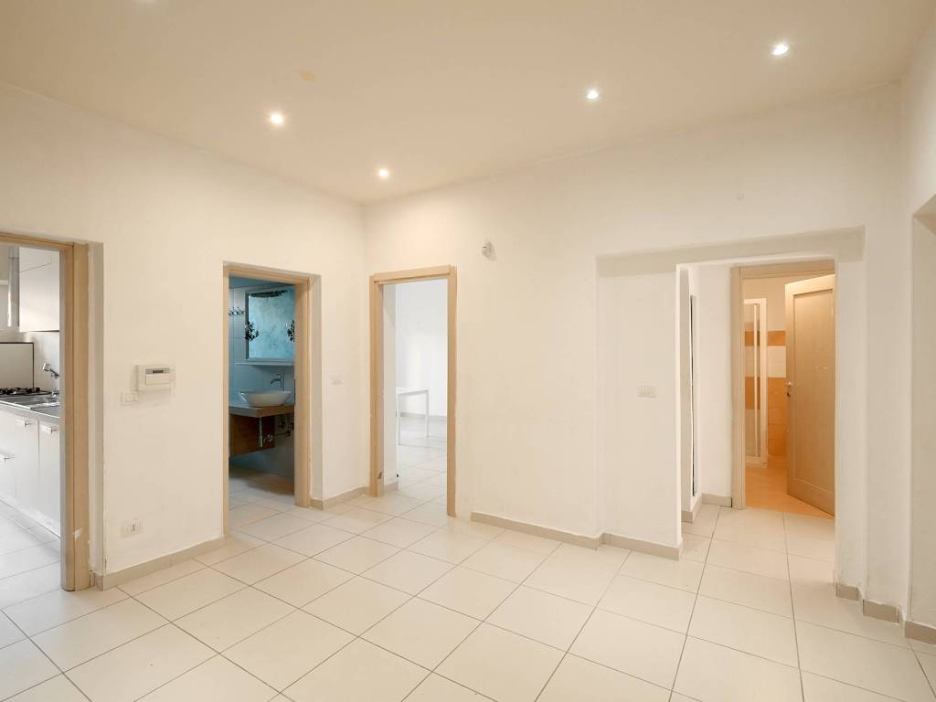 appartamento in vendita a Prato in zona Santa Gonda