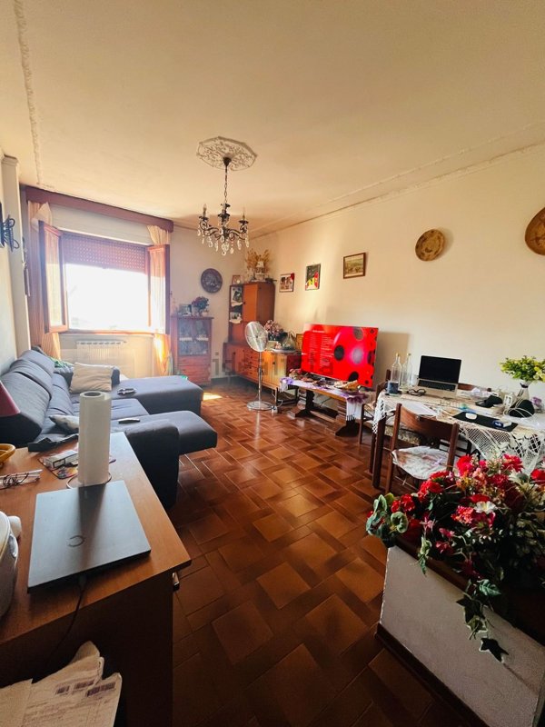 appartamento in vendita a Prato in zona Cafaggio