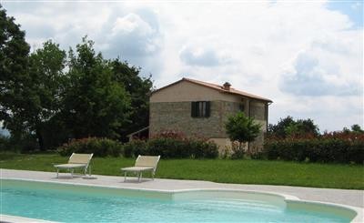casa indipendente in vendita a Prato in zona Casale