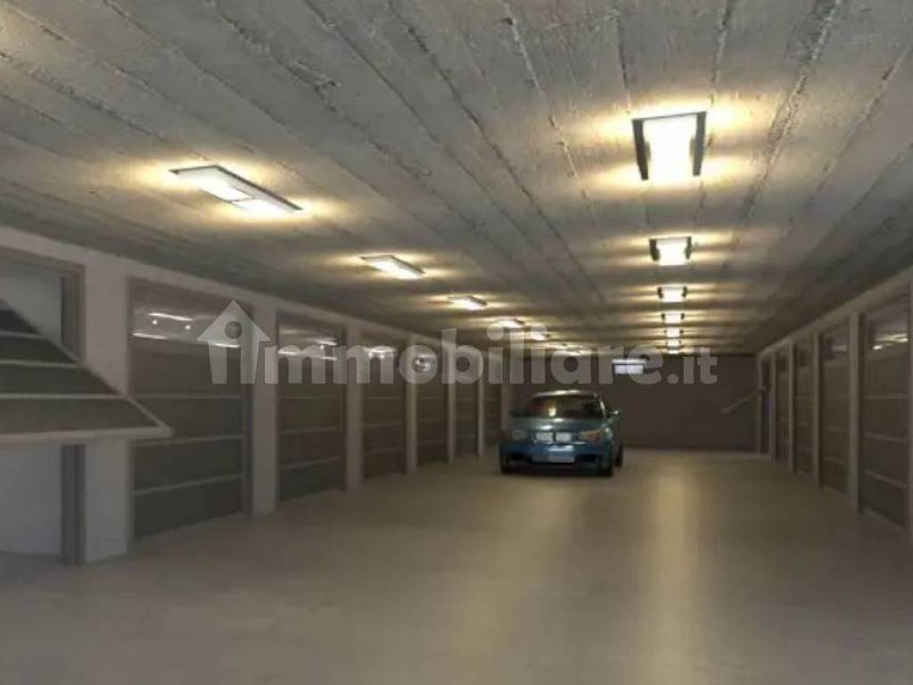 box auto in vendita a Prato