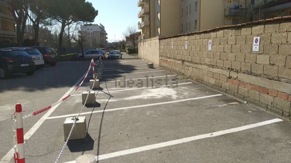 box auto in vendita a Prato