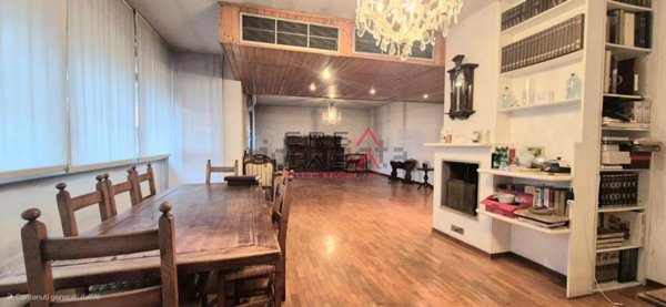 appartamento in vendita a Prato in zona Ponzano
