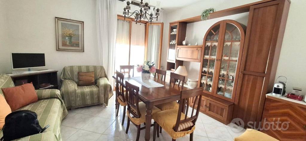 appartamento in vendita a Prato in zona Coiano