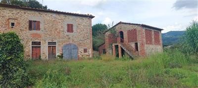casa indipendente in vendita a Prato in zona Casale