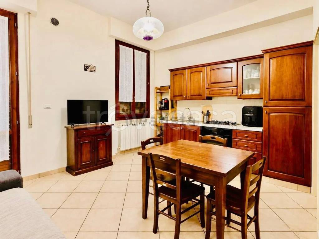 appartamento in vendita a Prato in zona La Macine