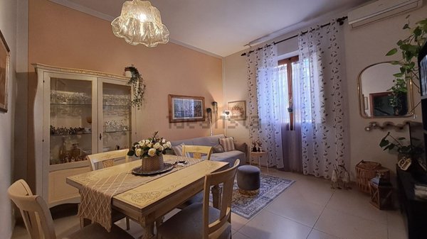 casa indipendente in vendita a Prato in zona Grignano