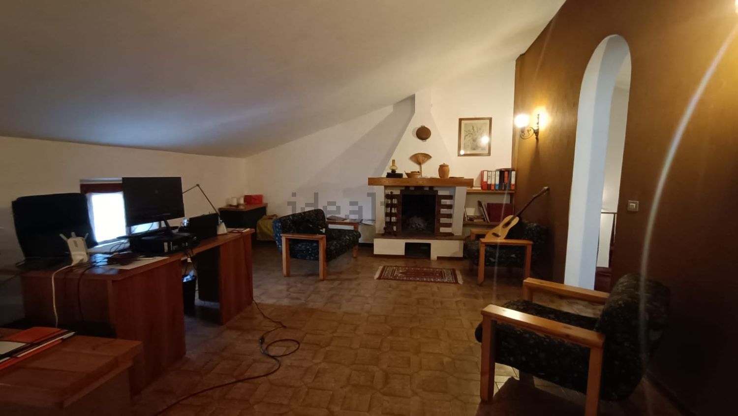 casa indipendente in vendita a Prato in zona Vergaio