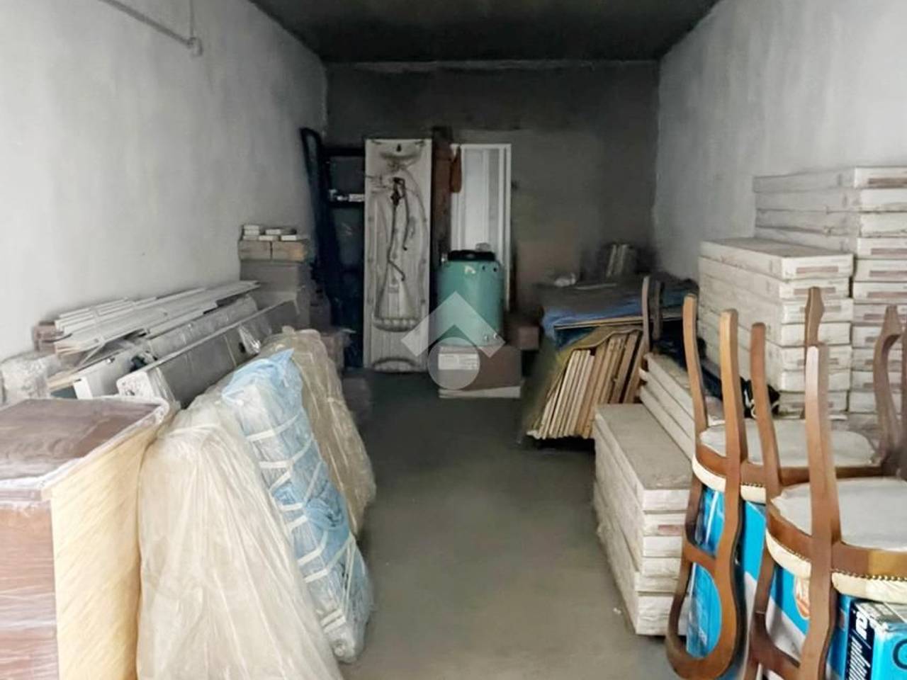 box auto in vendita a Prato