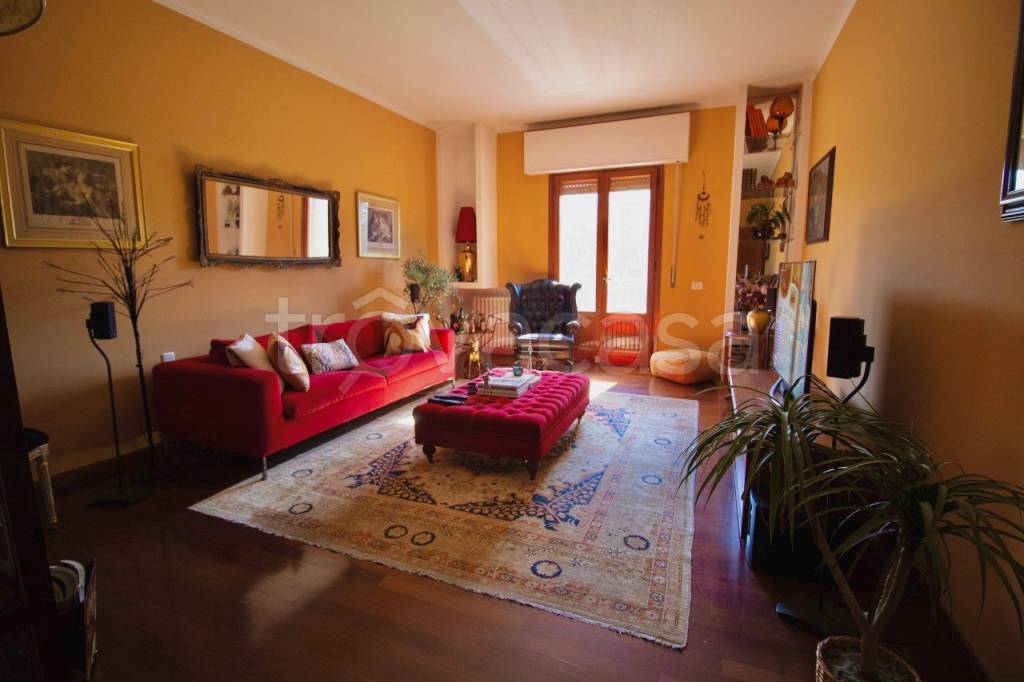 appartamento in vendita a Prato in zona Maliseti