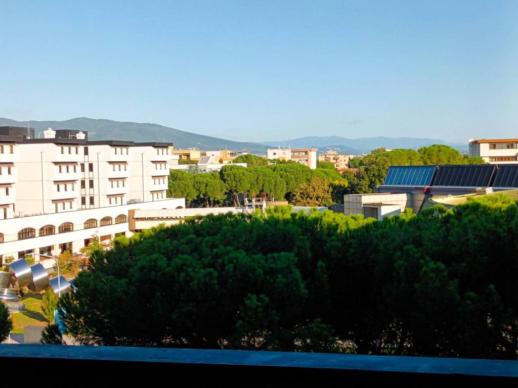 appartamento in vendita a Prato in zona Ponzano