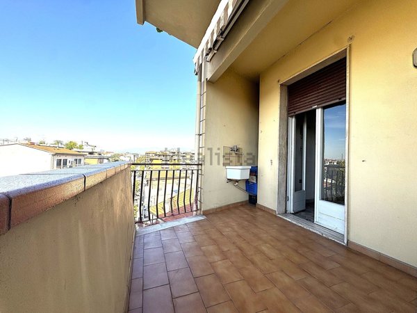 appartamento in vendita a Prato in zona Santa Gonda