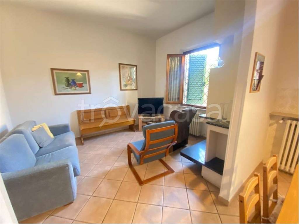 casa indipendente in vendita a Prato in zona Galciana