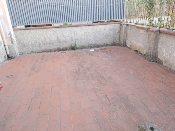 appartamento in vendita a Prato in zona Galciana