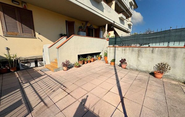 appartamento in vendita a Prato in zona Galciana