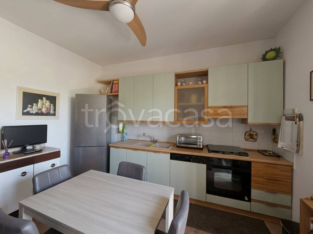casa indipendente in vendita a Prato in zona Galciana