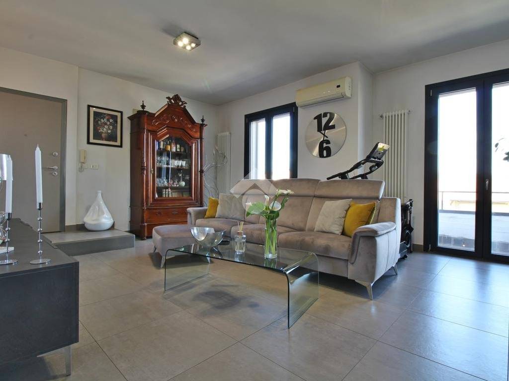 appartamento in vendita a Prato in zona Cafaggio