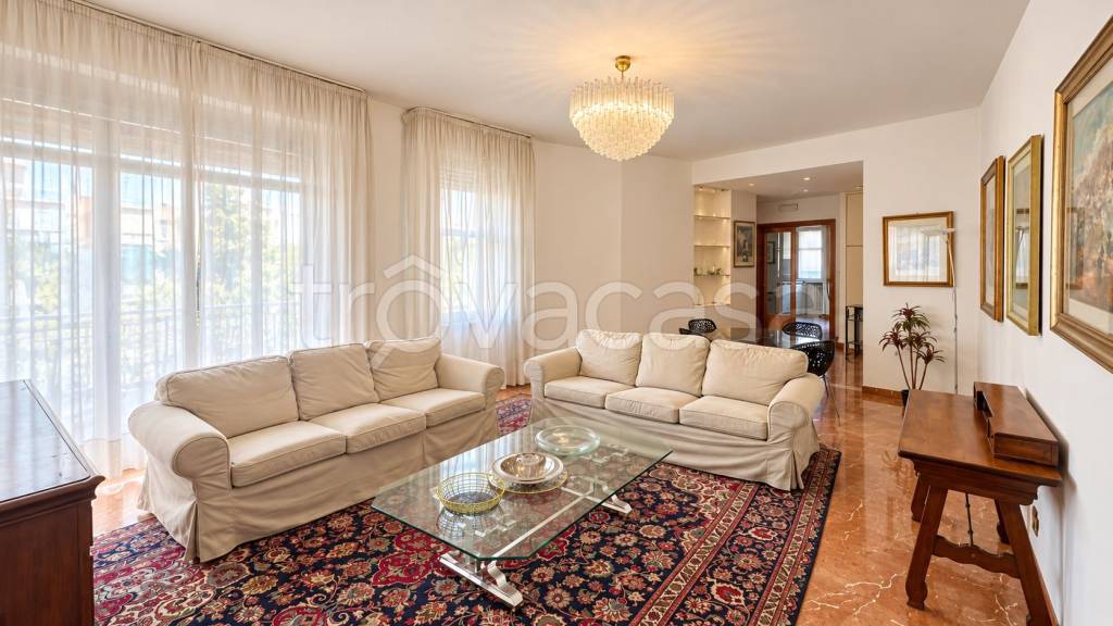 appartamento in vendita a Prato