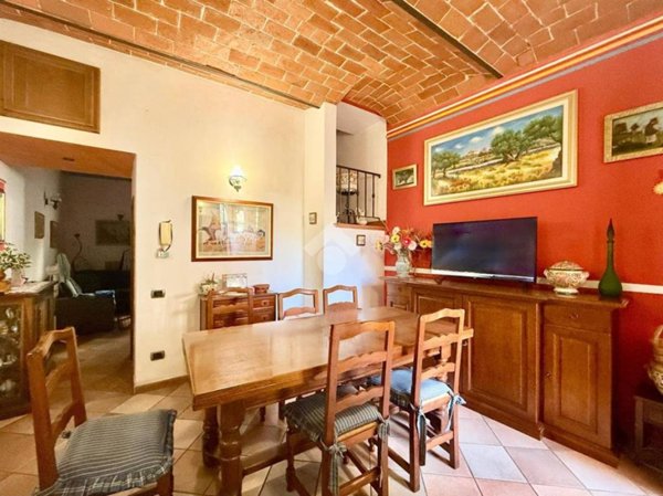 casa indipendente in vendita a Prato in zona Galciana