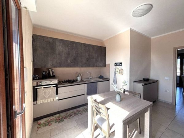 appartamento in vendita a Prato in zona Le Badie