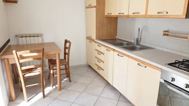 appartamento in vendita a Prato in zona Galciana