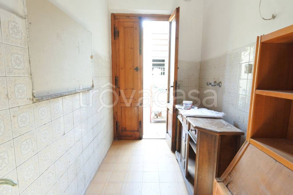 casa indipendente in vendita a Prato